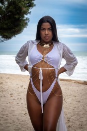CANELA , SOY CANELA: MORENA VENEZOLANA, ESCORT DE LUJO EN I