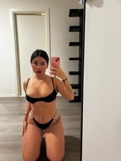 TANIA, SOFIA, JAZMIN , AITANA TU NIñA MAS CALIENTE, CORRIDA EN BOCA Y BESOS FIESTERA 24 HRS