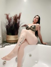 DULCE , NOVEDAD LATINA, ESTILO, COMPLICIDAD Y BUEN SEX